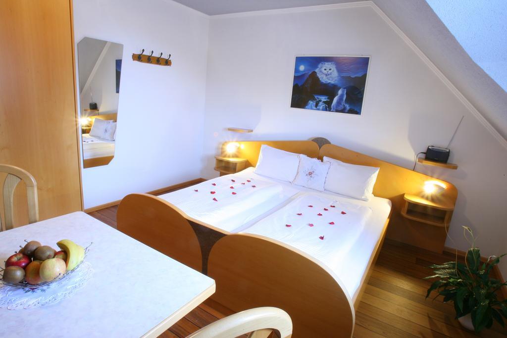 Pension Weber Jennersdorf Номер фото